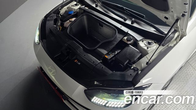 Hyundai Ioniq 6 Long Range Prestige 2023 — фото 6