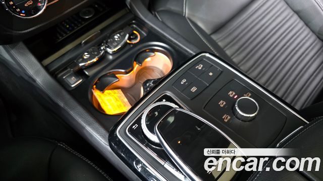 Mercedes-Benz GLE-Class (W166) GLE350 d 4MATIC Coupe 2017 — фото 17