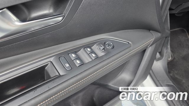 Peugeot 5008 (II) 1.5 BlueHDi GT Line 2021 — фото 18
