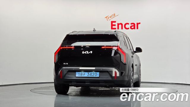 Kia EV3 Long Range 2WD Earth 2025 — фото 4