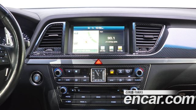 Genesis G80 3.3 GDI AWD Luxury 2017 — фото 19