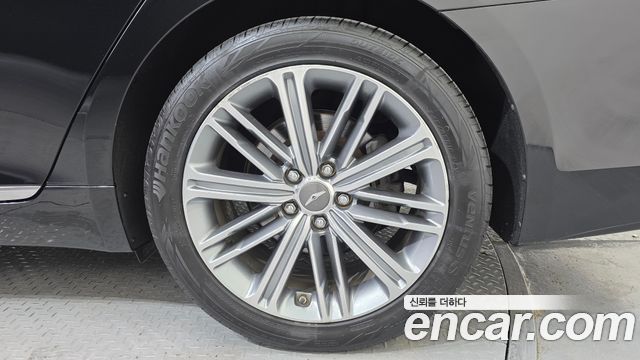 Genesis G80 3.3 GDI AWD Luxury 2017 — фото 21
