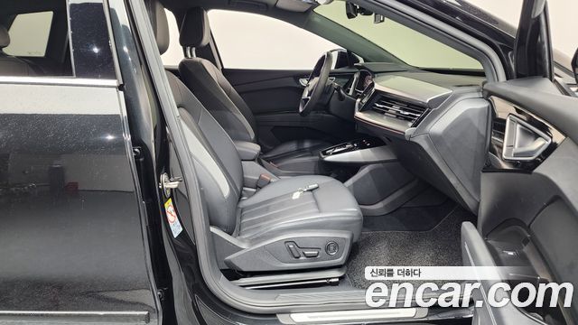 Audi Q4 e-tron (F4) 40 2022 — фото 26