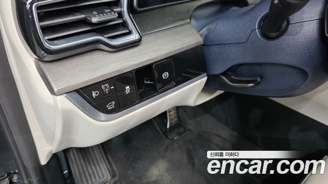 Kia Sportage (V) LPG 2.0 2WD Signature 2024 — фото 18