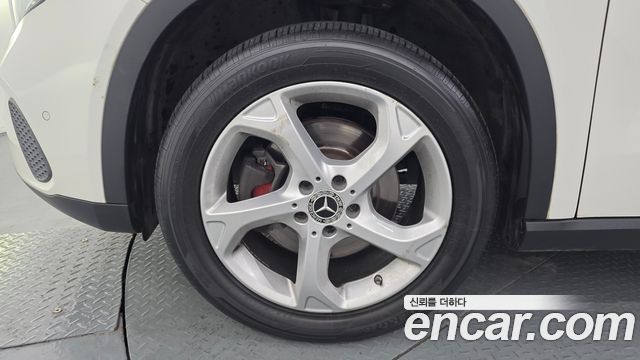 Mercedes-Benz GLA-Class (X156) GLA220 2018 — фото 5