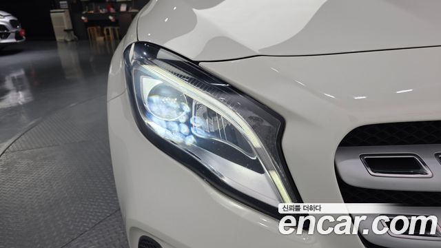 Mercedes-Benz GLA-Class (X156) GLA220 2018 — фото 22