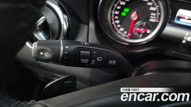 Mercedes-Benz GLA-Class (X156) GLA220 2018 — фото 28