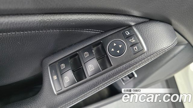 Mercedes-Benz GLA-Class (X156) GLA220 2018 — фото 30