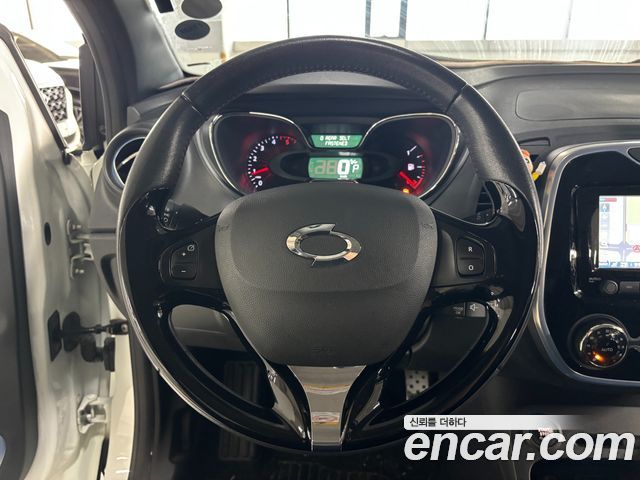 Renault Korea QM3 RE Signature 2017 — фото 7