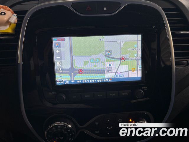 Renault Korea QM3 RE Signature 2017 — фото 8