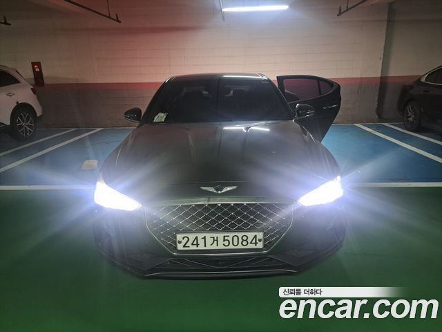 Genesis G70 2.0T Advanced