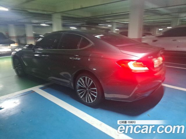 Genesis G70 2.0T Advanced 2019 — фото 4