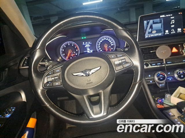 Genesis G70 2.0T Advanced 2019 — фото 15