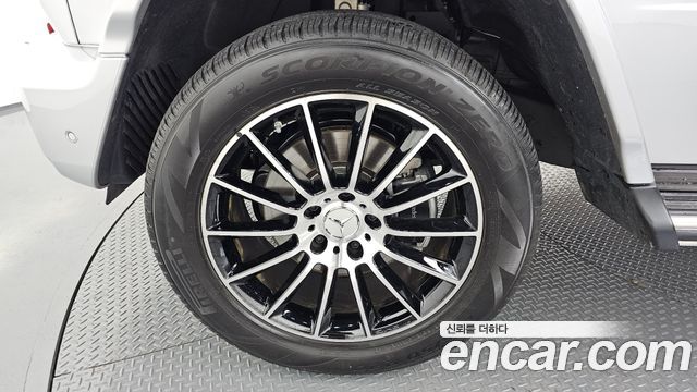 Mercedes-Benz G-Class (W463b) G400d 2023 — фото 5