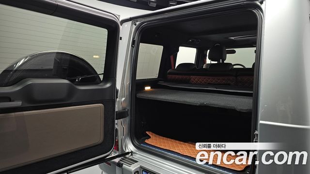 Mercedes-Benz G-Class (W463b) G400d 2023 — фото 20