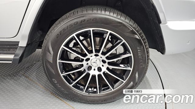 Mercedes-Benz G-Class (W463b) G400d 2023 — фото 21