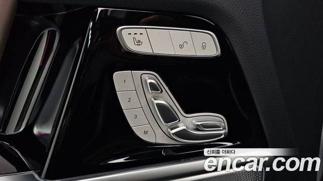 Mercedes-Benz G-Class (W463b) G400d 2023 — фото 28