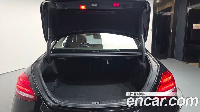 Mercedes-Benz E-Class (W213) E300 4MATIC Avnatgarde 2018 — фото 20