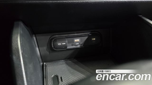 Kia Sportage (V) Diesel 2.0 4WD Trendy 2022 — фото 12