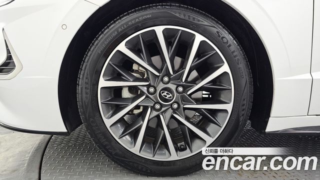 Hyundai Sonata (DN8) 2.0 Premium Family 2020 — фото 5