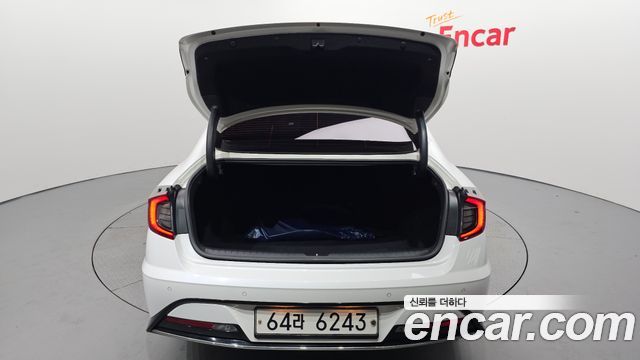 Hyundai Sonata (DN8) 2.0 Premium Family 2020 — фото 20