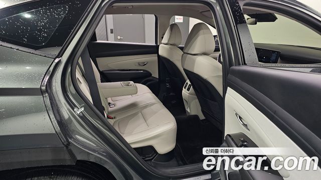 Hyundai Tucson Hybrid (NX4) HEV 1.6 2WD Inspiration 2024 — фото 11