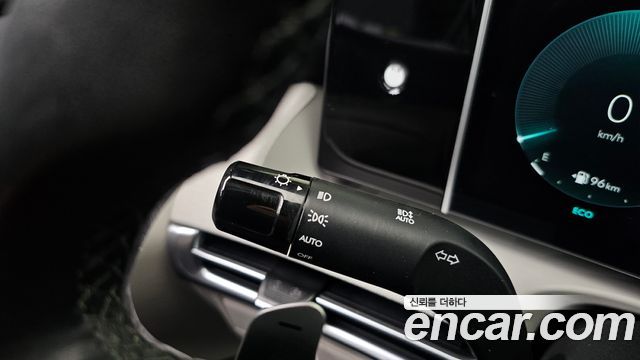 Hyundai Tucson Hybrid (NX4) HEV 1.6 2WD Inspiration 2024 — фото 29