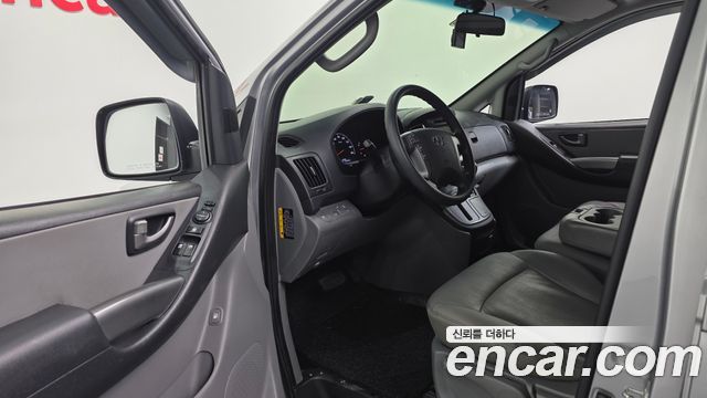 Hyundai Grand Starex 12-Seater LPi Smart 2019 — фото 11