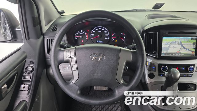 Hyundai Grand Starex 12-Seater LPi Smart 2019 — фото 14