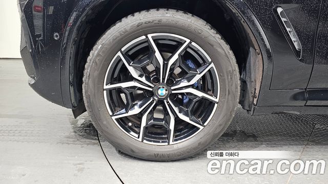 BMW X4 (G02) xDrive20i M Sport 2023 — фото 5