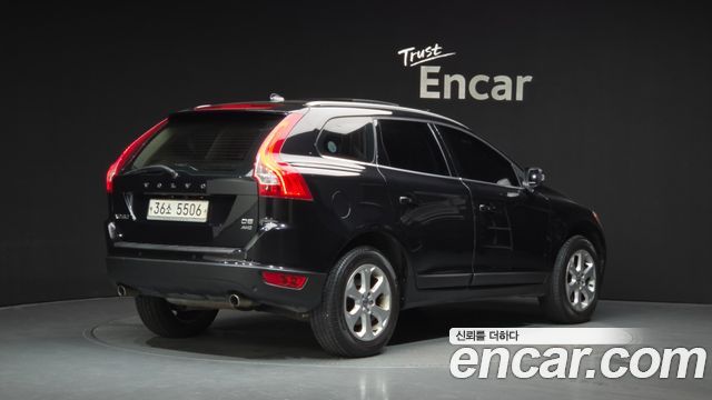 Volvo XC60 D5 AWD 1st 2012 — фото 2