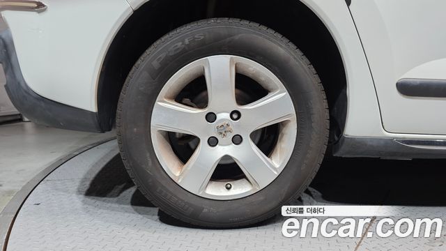 Peugeot 3008 1.6 e-HDi Eco Turbo 1st 2014 — фото 5