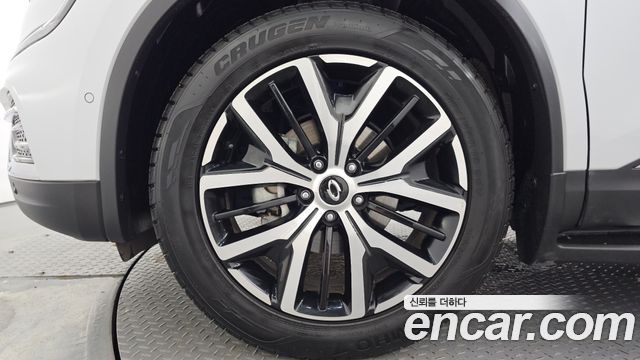 Renault Korea QM6 2.0 LPe RE Signature 2WD 2021 — фото 5