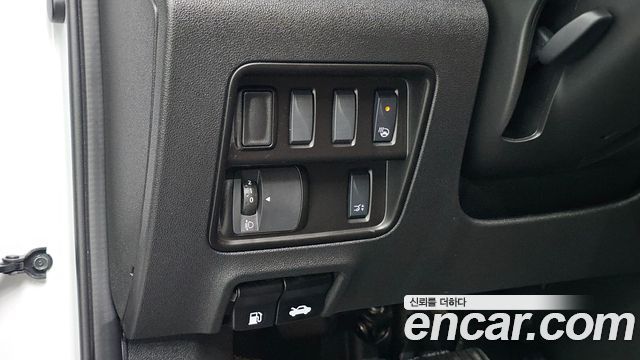 Renault Korea QM6 2.0 LPe RE Signature 2WD 2021 — фото 18