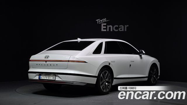 Hyundai Grandeur Hybrid (GN7) Exclusive 2023 — фото 2