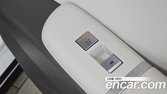 Hyundai Grandeur Hybrid (GN7) Exclusive 2023 — фото 22