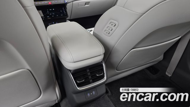 Hyundai Grandeur Hybrid (GN7) Exclusive 2023 — фото 37