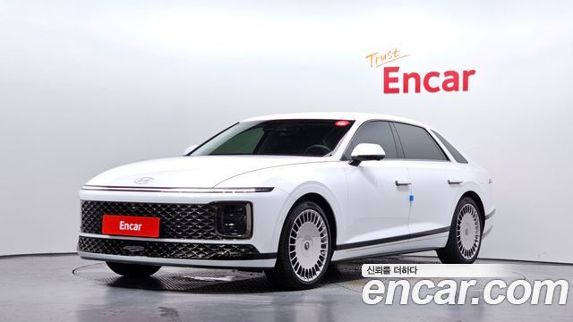 Hyundai Grandeur (GN7) 2,5 Gasoline 2WD Calligraphy 2025 — фото 1