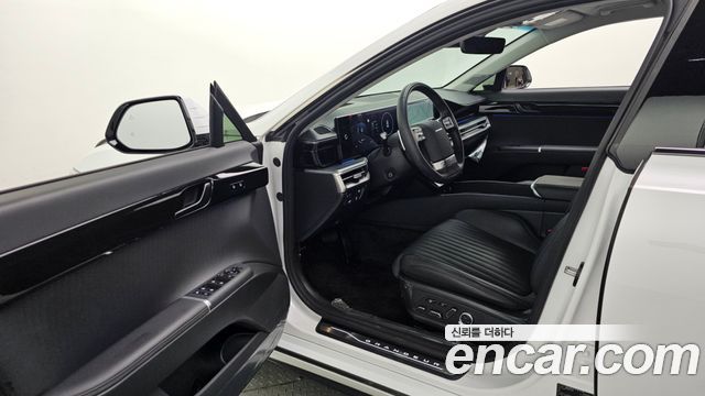 Hyundai Grandeur (GN7) 2,5 Gasoline 2WD Calligraphy 2025 — фото 10