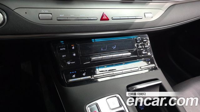 Hyundai Grandeur (IG) 2.5 Exclusice 2021 — фото 37