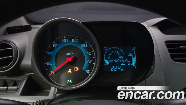 Chevrolet Spark LPG L 2014 — фото 8