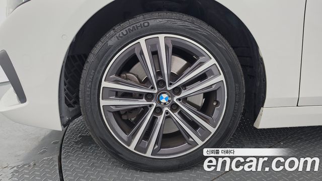 BMW 1 Series (F40) 120i Advantage 2021 — фото 5