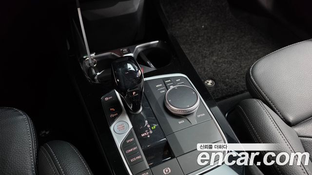 BMW 1 Series (F40) 120i Advantage 2021 — фото 9