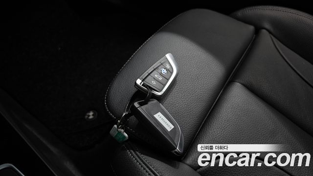 BMW 1 Series (F40) 120i Advantage 2021 — фото 22