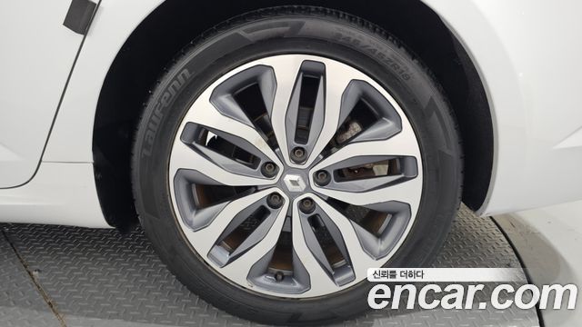 Renault Korea SM6 2.0 GDe LE 2016 — фото 21