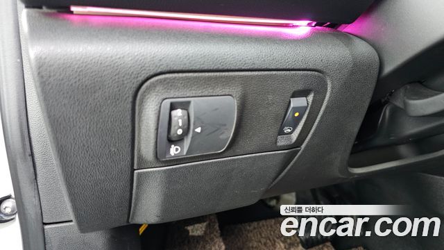 Renault Korea SM6 2.0 GDe LE 2016 — фото 28
