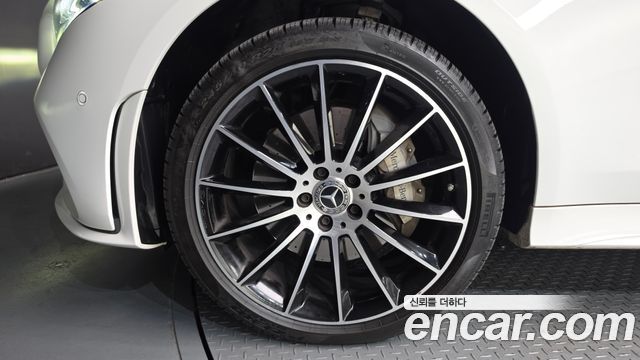 Mercedes-Benz CLS-Class (C257) CLS450 4MATIC AMG Line 2021 — фото 5