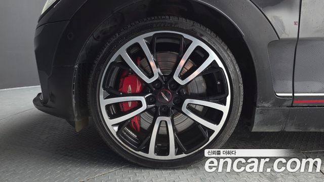 MINI Cooper S Clubman JCW T51 Edition 2020 — фото 5