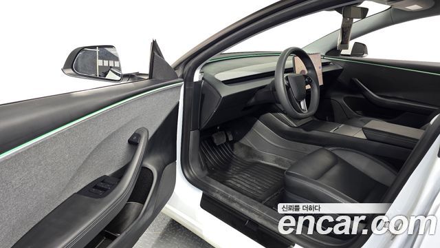 Tesla Model 3 RWD 2024 — фото 10