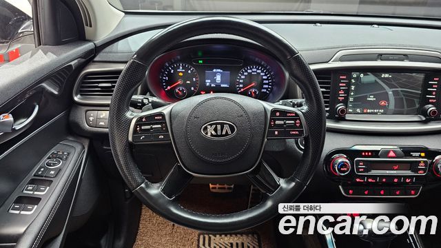 Kia Sorento Diesel 2.0 2WD Marster 2020 — фото 12